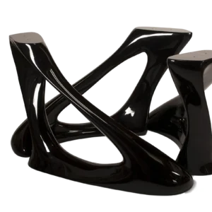 sculptural solid wood dining table Ashley by Amorph