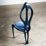 sculptural solid wood chair Fey by Amorph